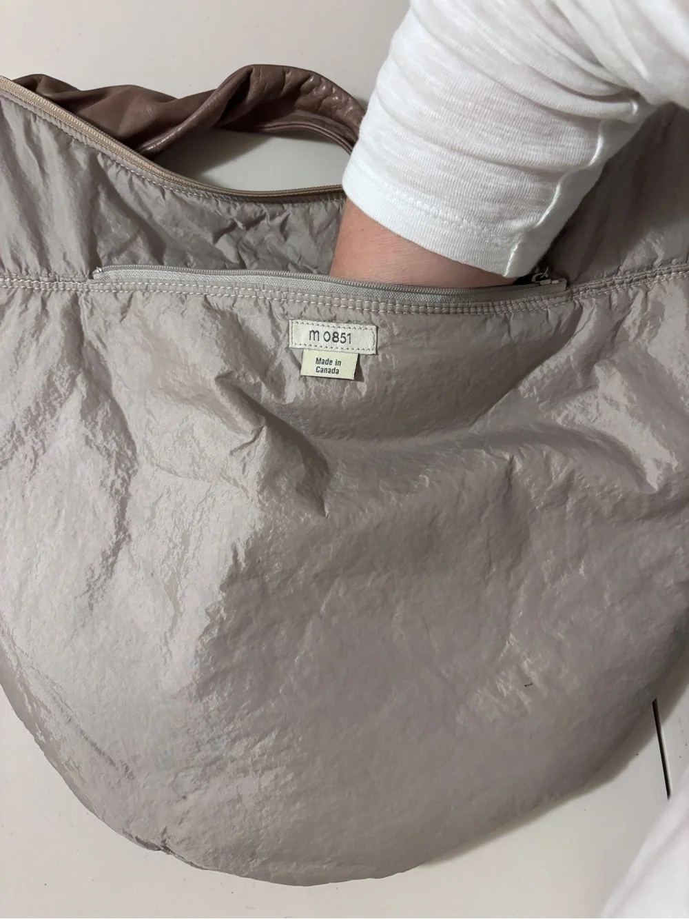 M0851 Crescent Shoulder Bag Knot Strap Tan Brown Soft Leather Hobo Minimalist
